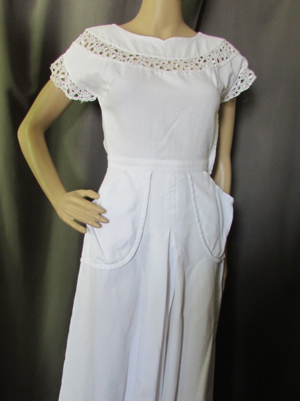 Vintage 1950 Era Casual Dress White Pique